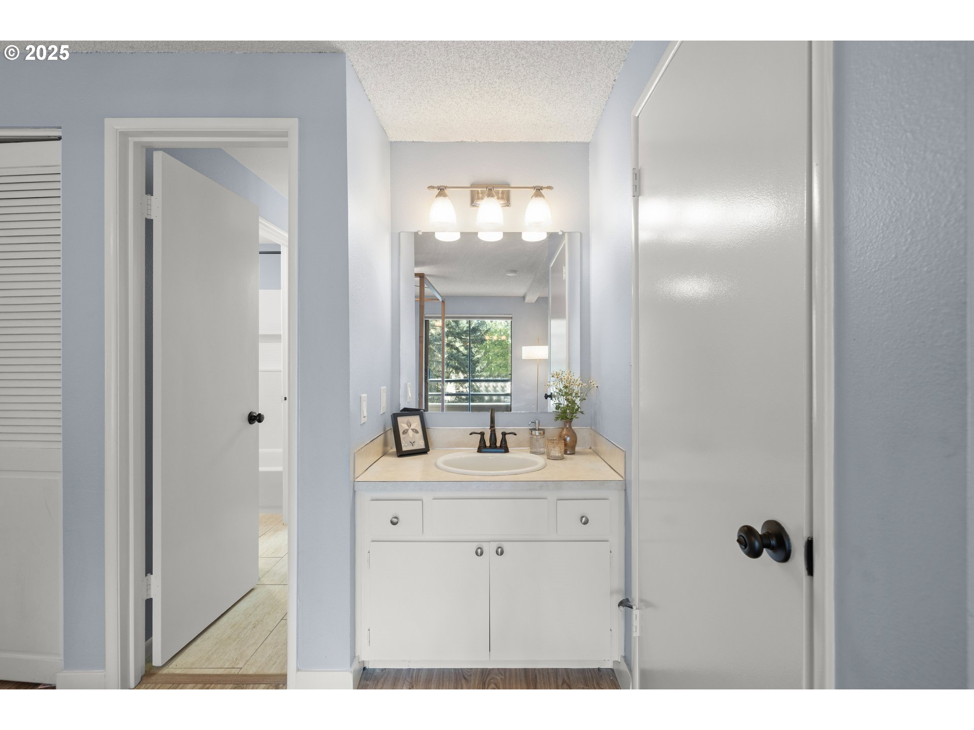 225 CERVANTES, Lake Oswego, OR, 97035