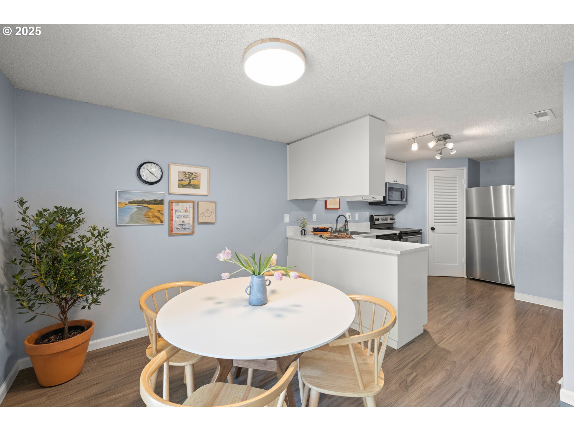 225 CERVANTES, Lake Oswego, OR, 97035