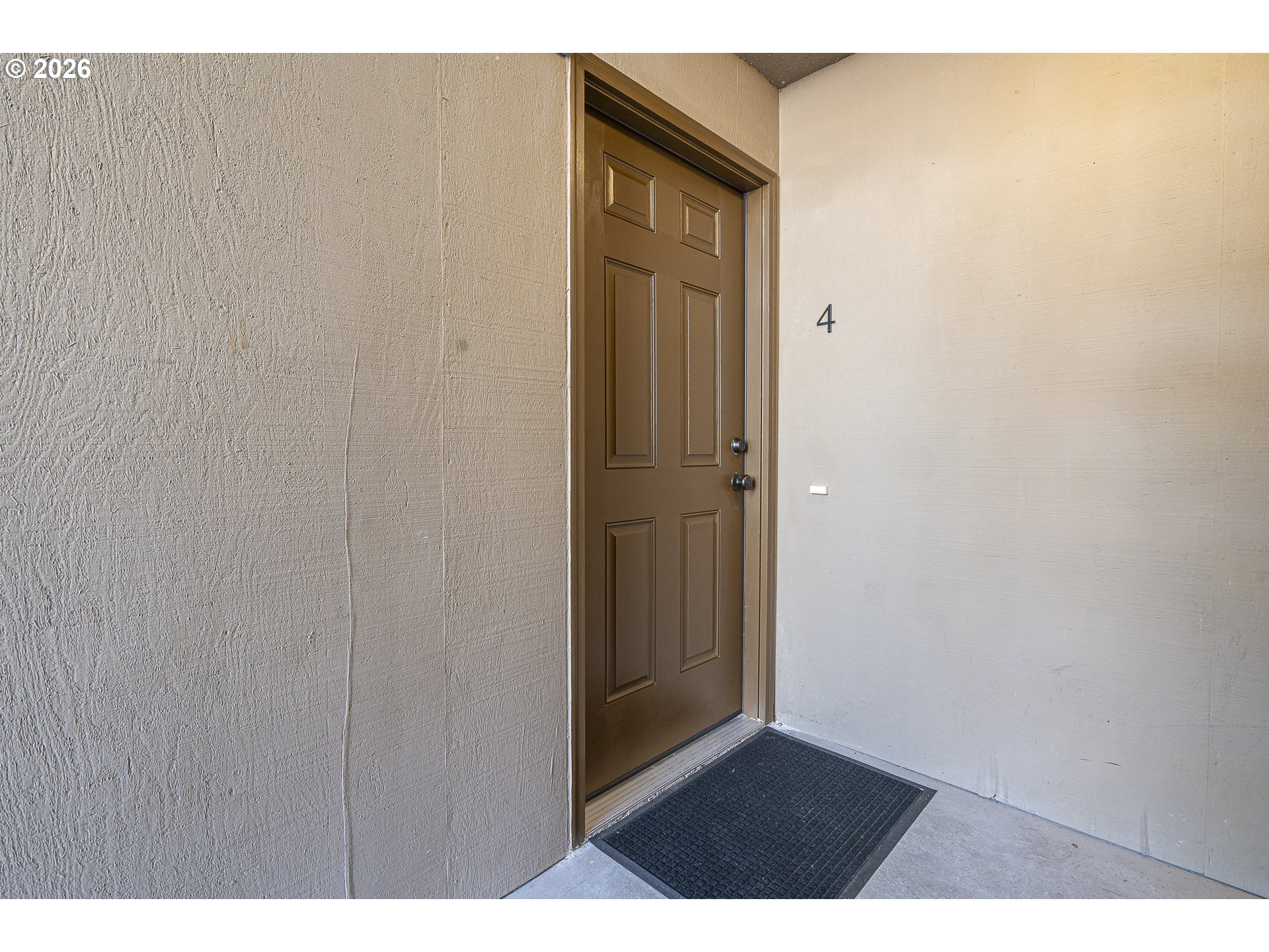 Photo #1: 158119291 Listing: Photo #1