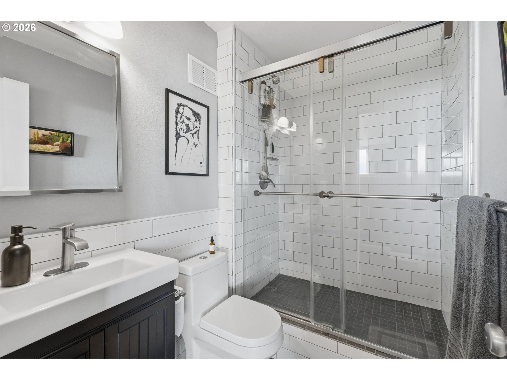 Photo #15: 158613839 Listing: Photo #15