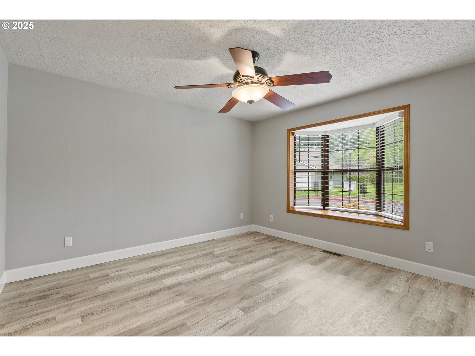 Photo #25: 159473338 Listing: Photo #25