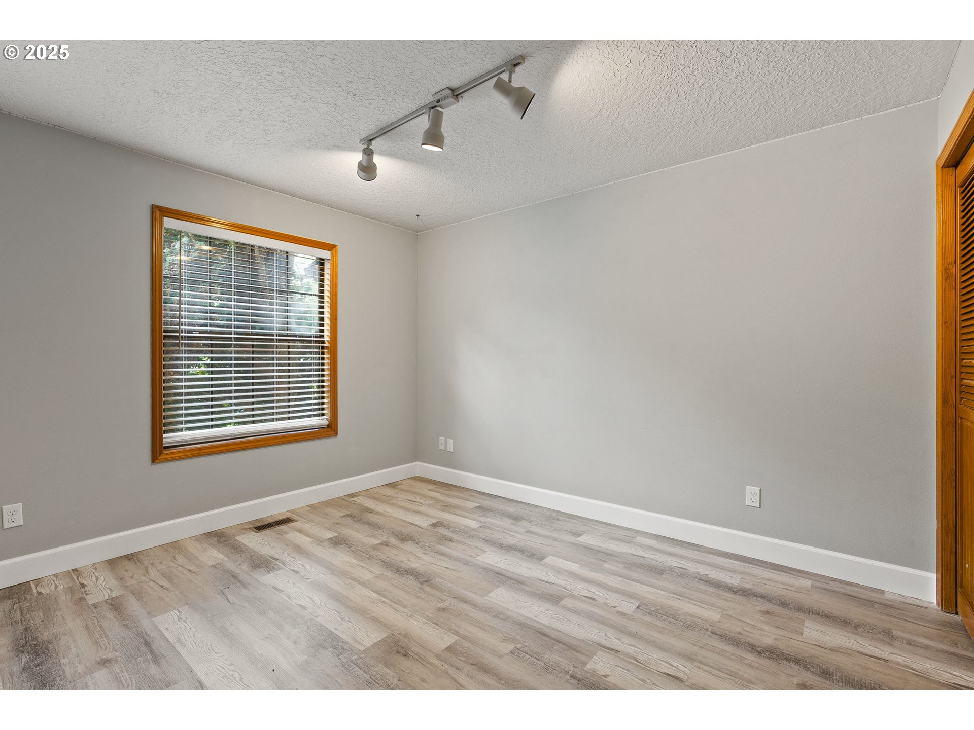 Photo #28: 159473338 Listing: Photo #28