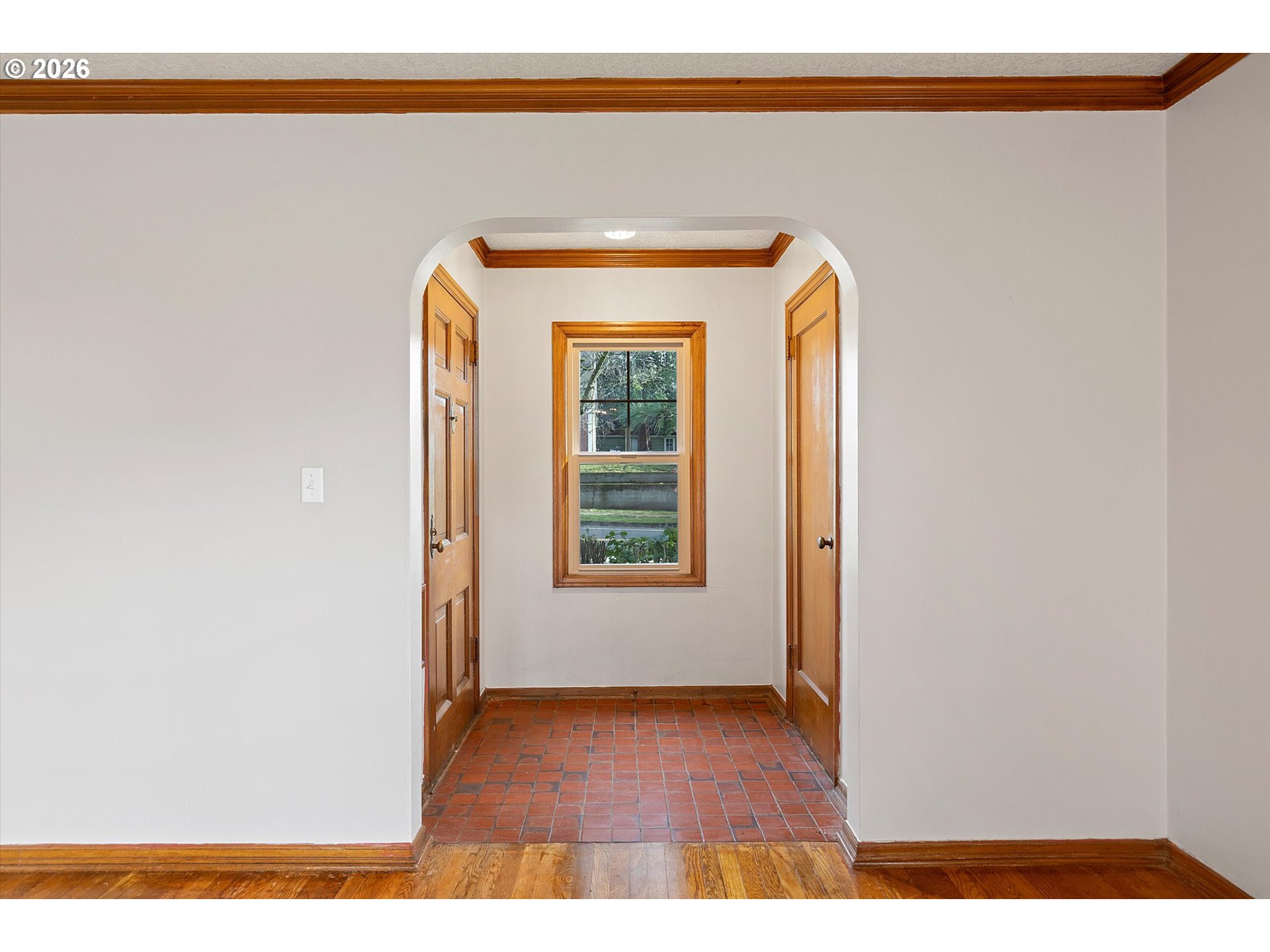 6807 SE CESAR E CHAVEZ BLVD, Portland, OR, 97202