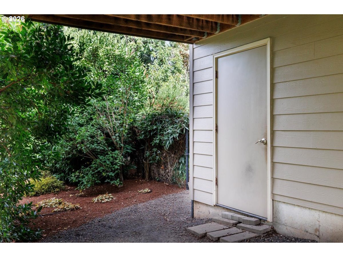 Property photo 33 of 35