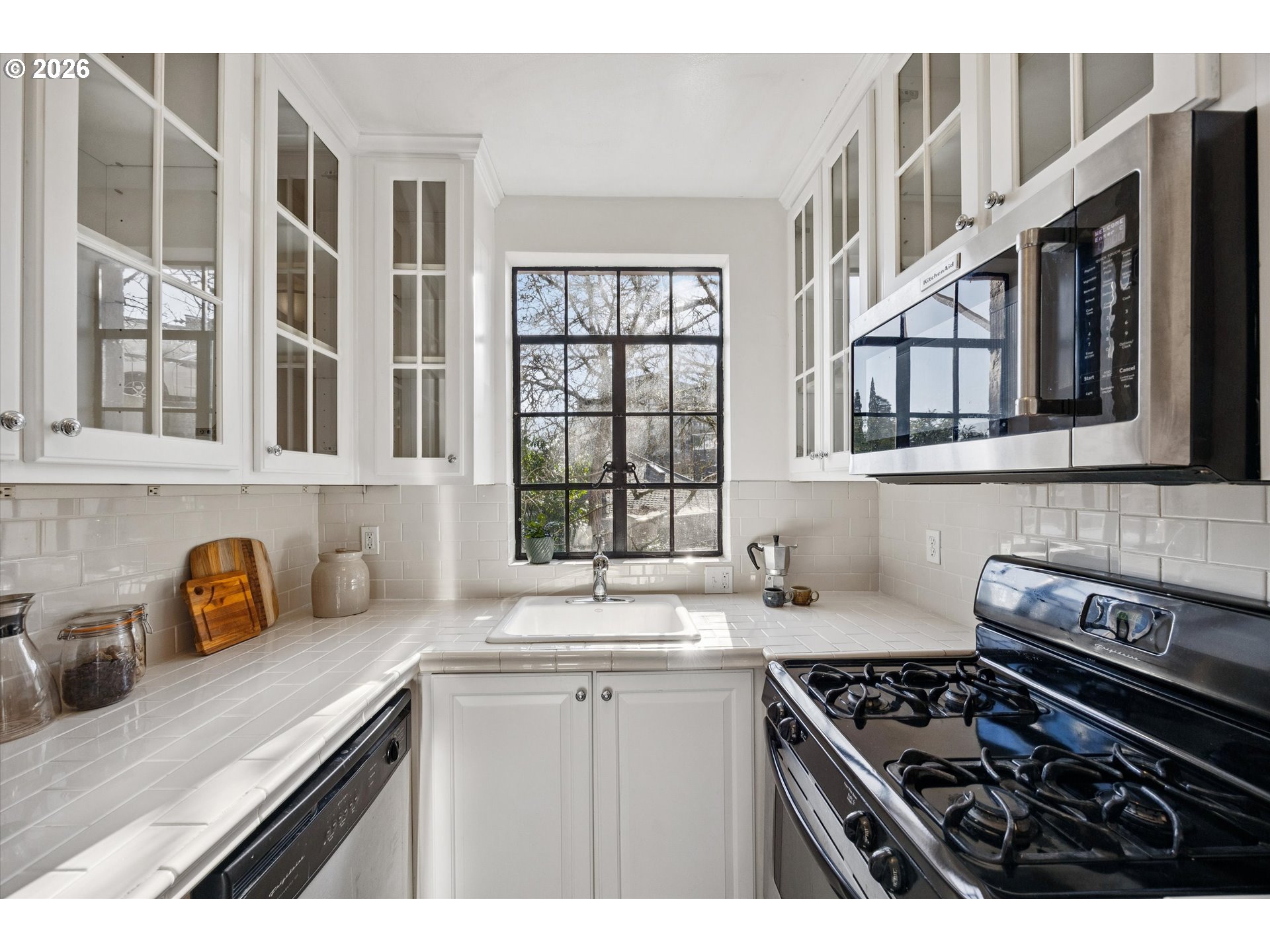 Photo #15: 160282436 Listing: Photo #15