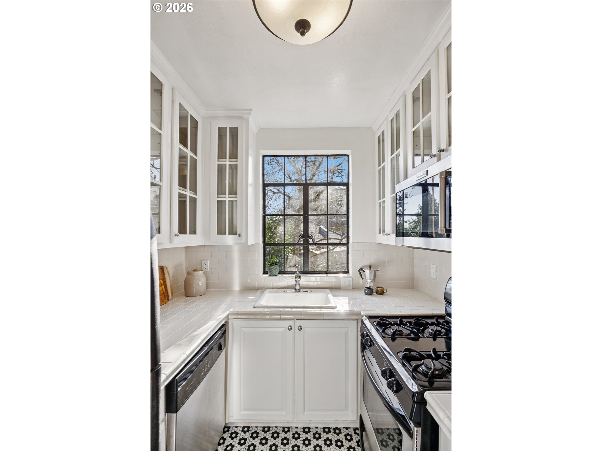 Photo #17: 160282436 Listing: Photo #17