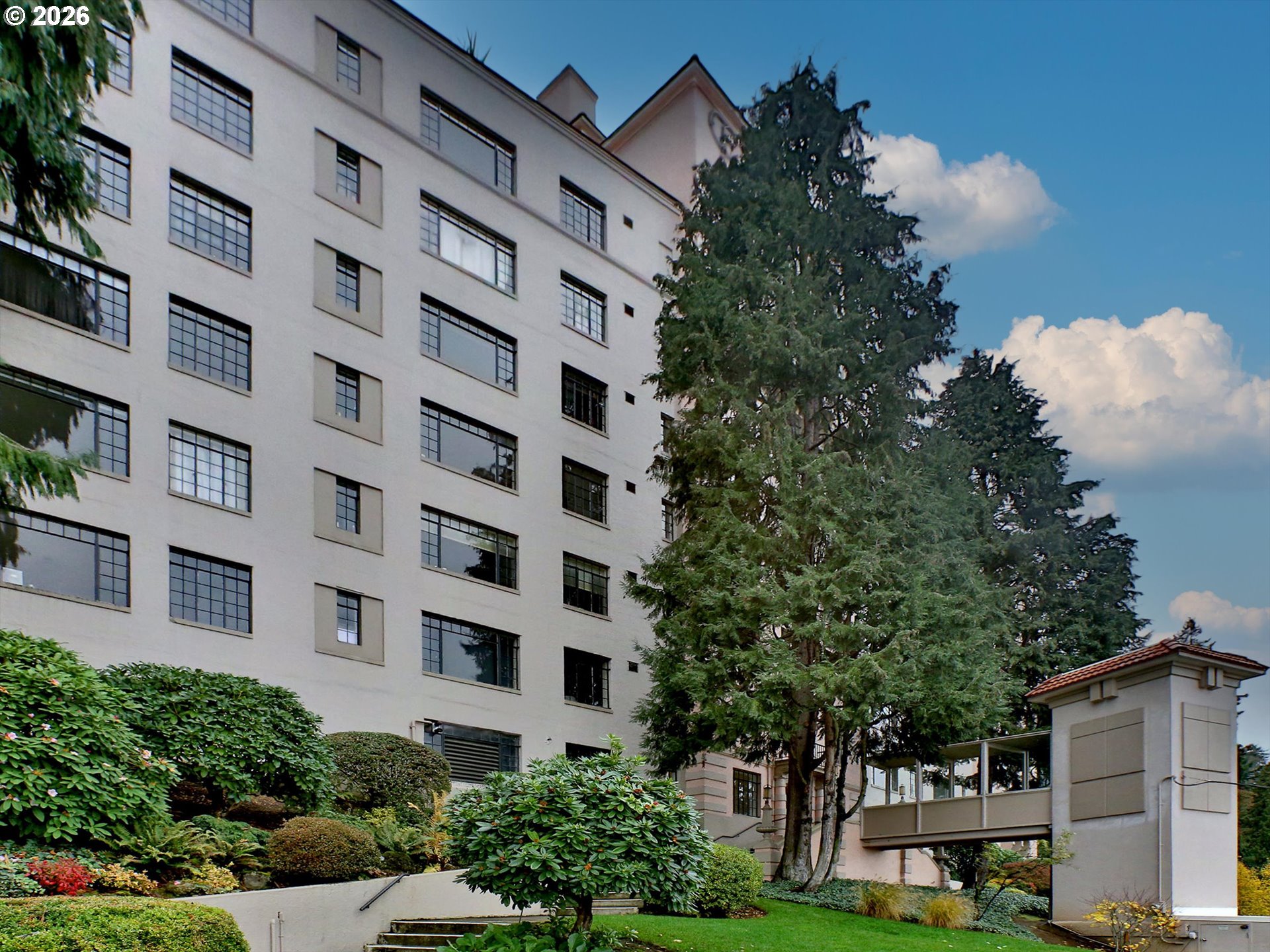 Photo #42: 160282436 Listing: Photo #42