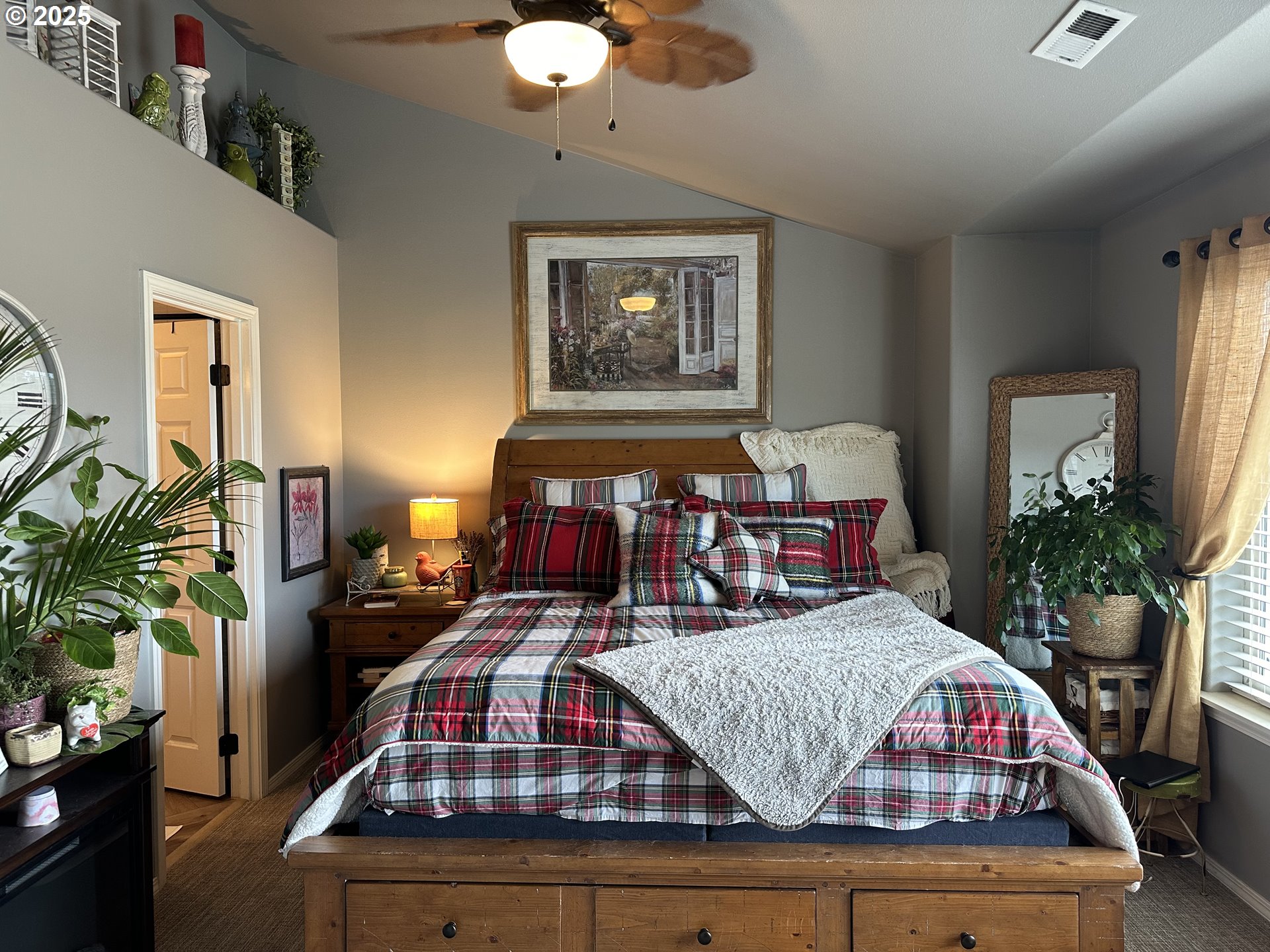 Photo #17: 160396231 Listing: Photo #17