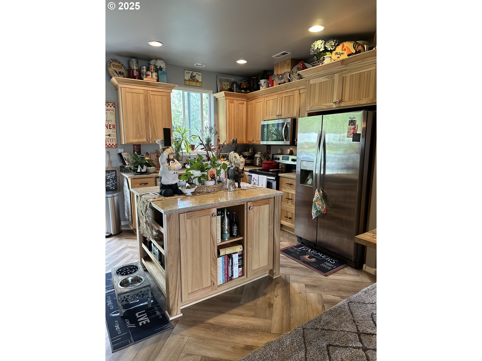 Photo #4: 160396231 Listing 