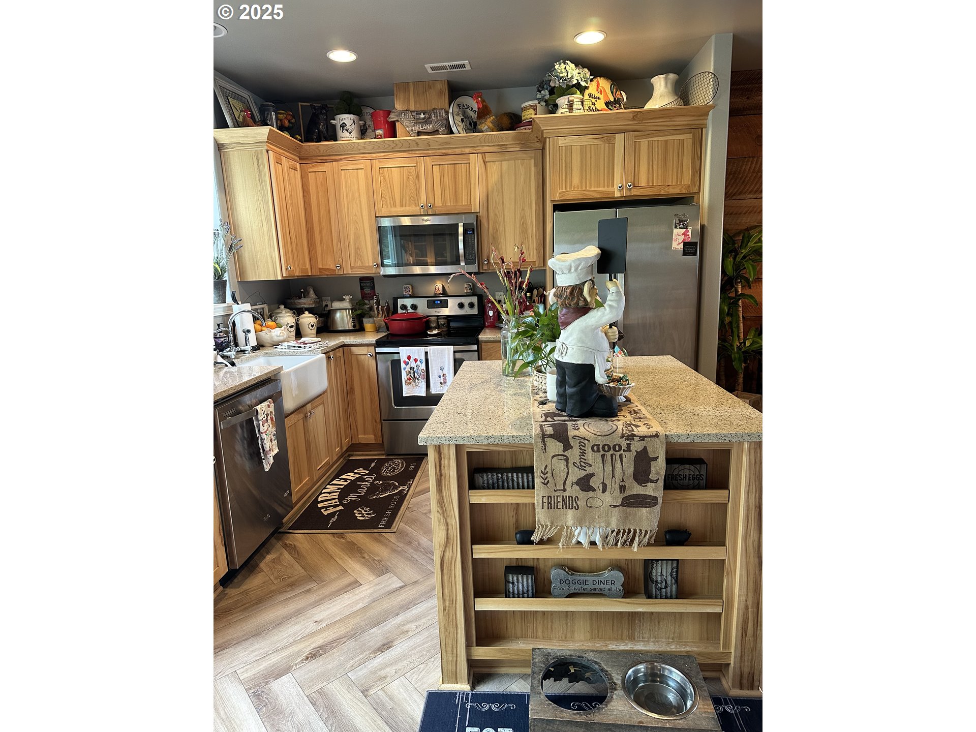 Photo #7: 160396231 Listing: Photo #7