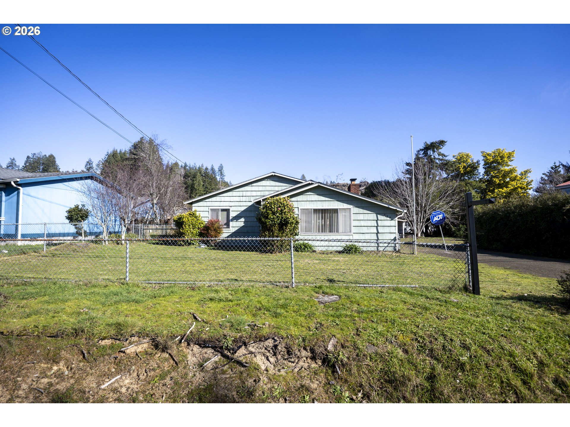 550 N 8TH ST, Lakeside, OR, 97449