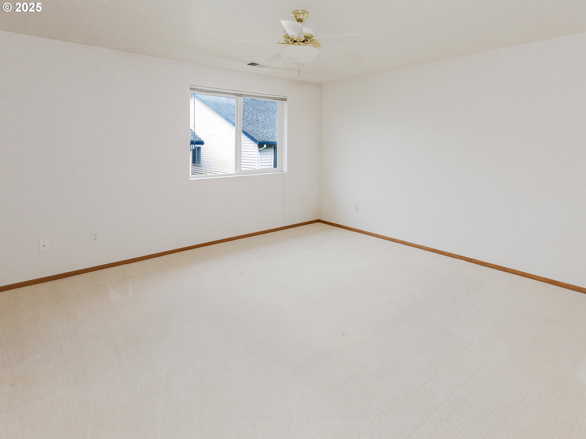 Photo #15: 161310387 Listing: Photo #15