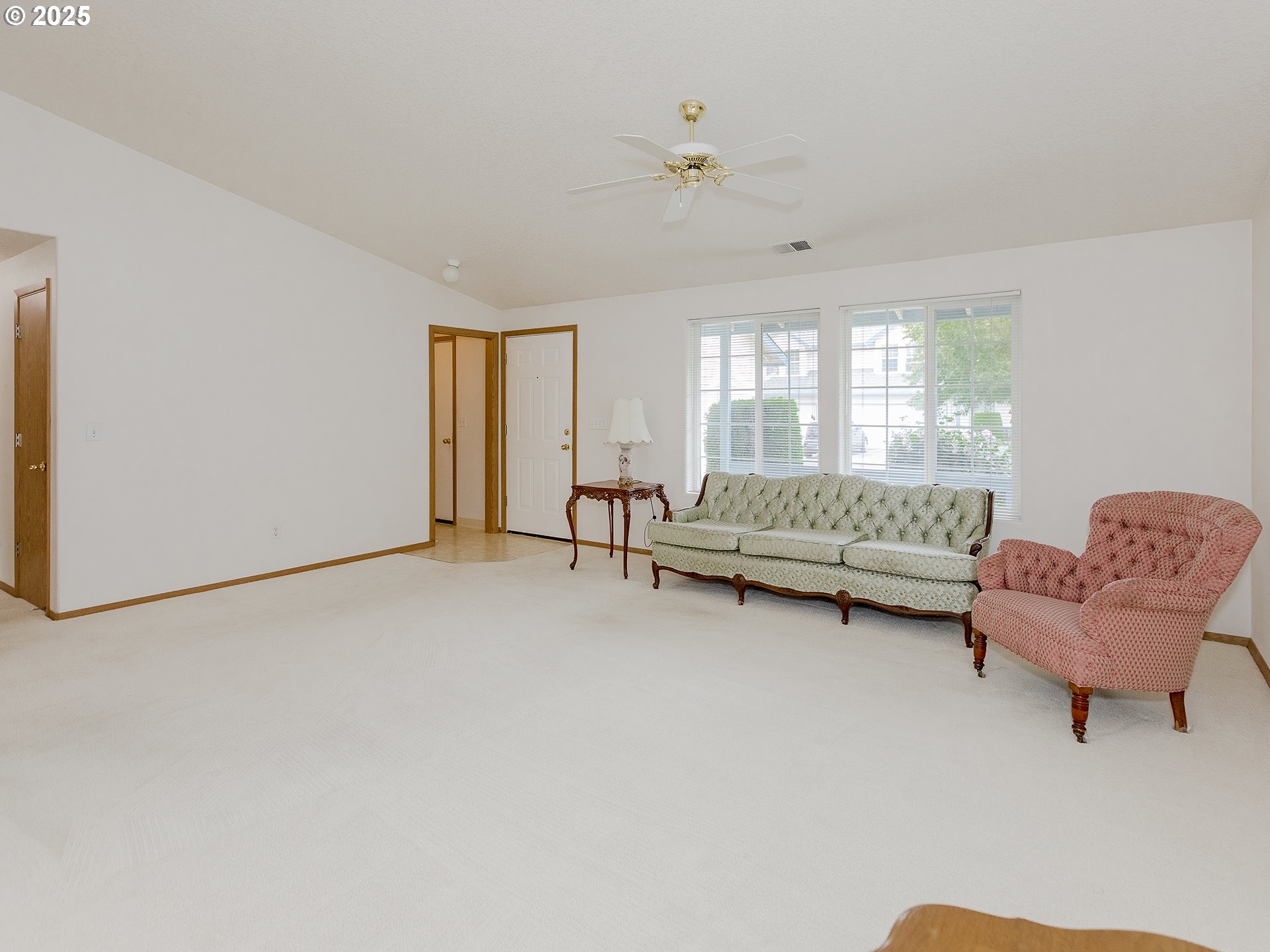 Photo #7: 161310387 Listing: Photo #7
