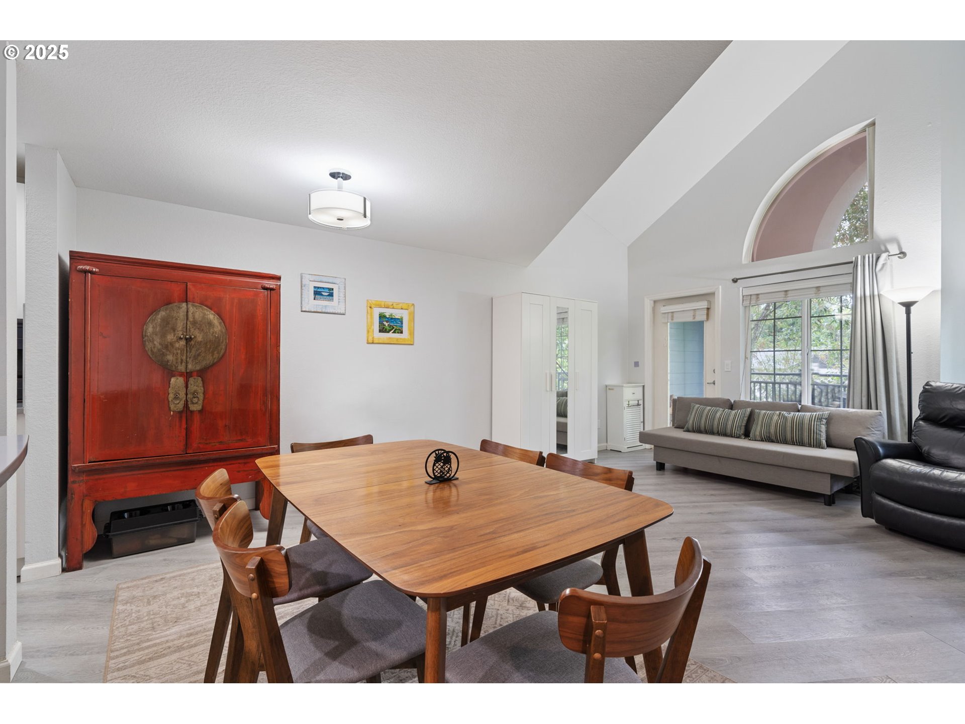 Photo #7: 161425137 Listing: Photo #7