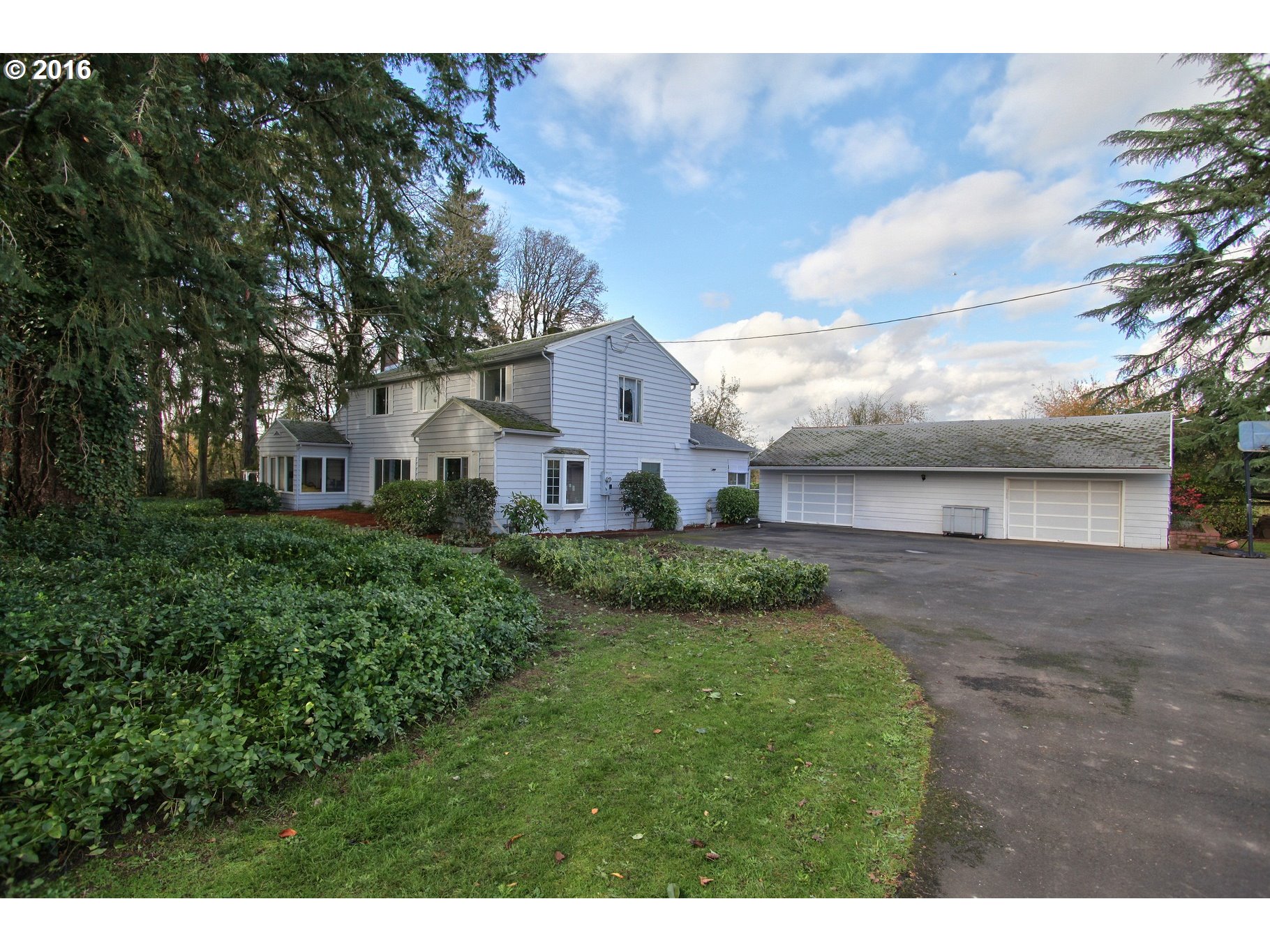 Home for sale in Newberg, Oregon 97132. MLS 16187310