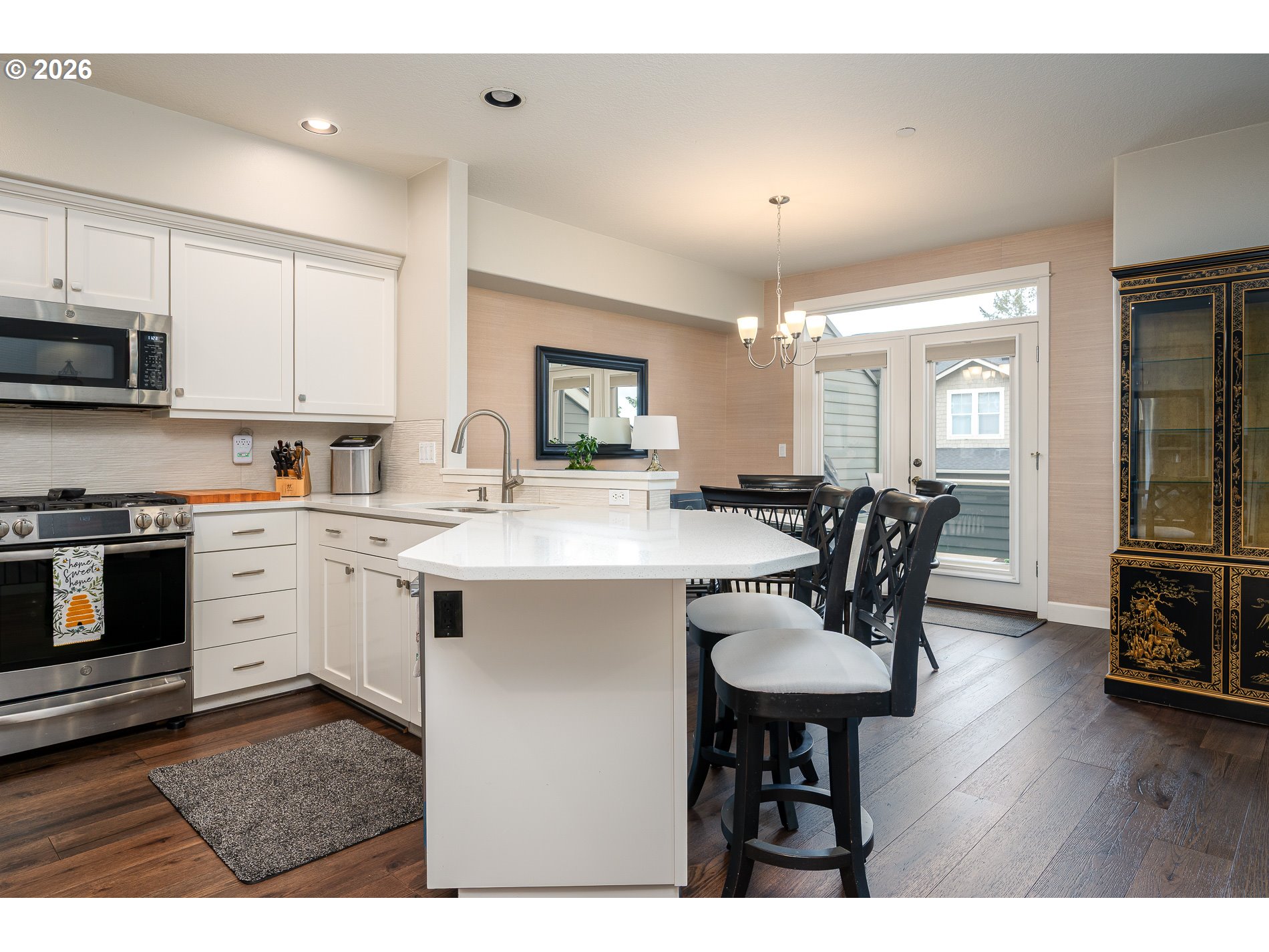 Photo #8: 161921769 Listing: Photo #8