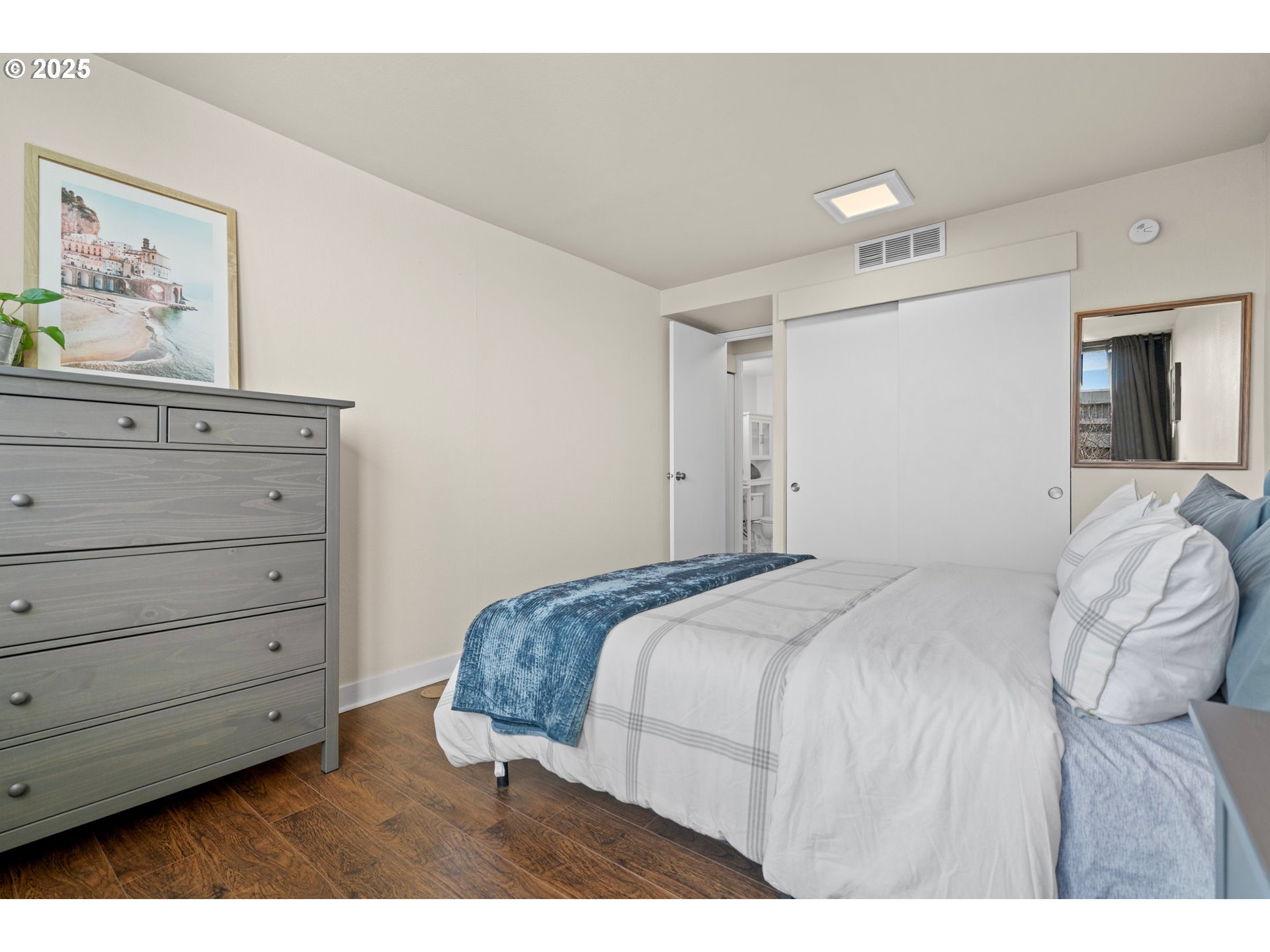 Photo #10: 162381019 Listing: Photo #10