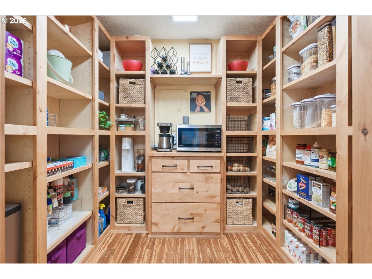 Photo #32: 162650936 Listing: Photo #32