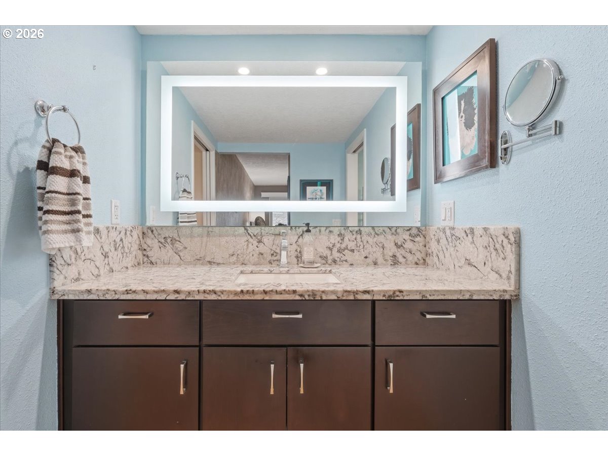 Photo #35: 162650936 Listing: Photo #35