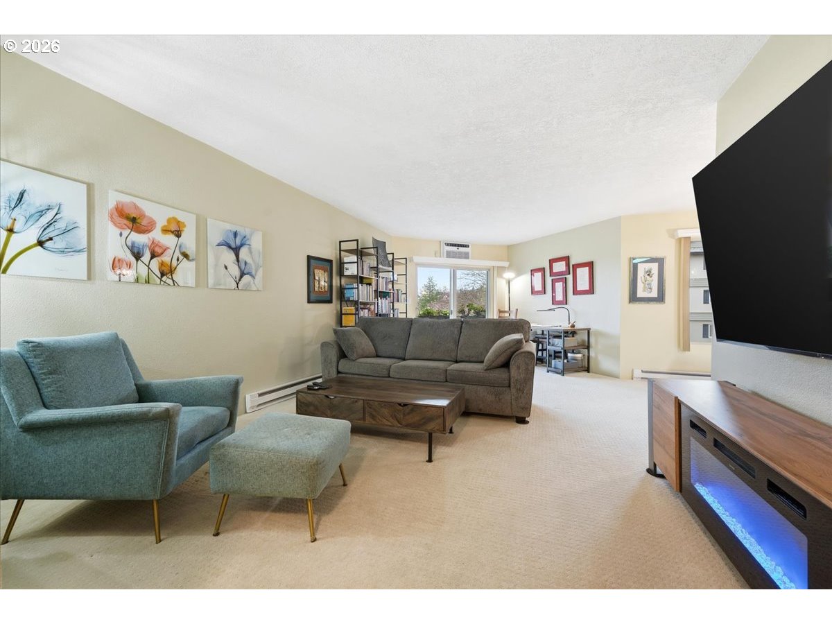 Photo #23: 162650936 Listing: Photo #23