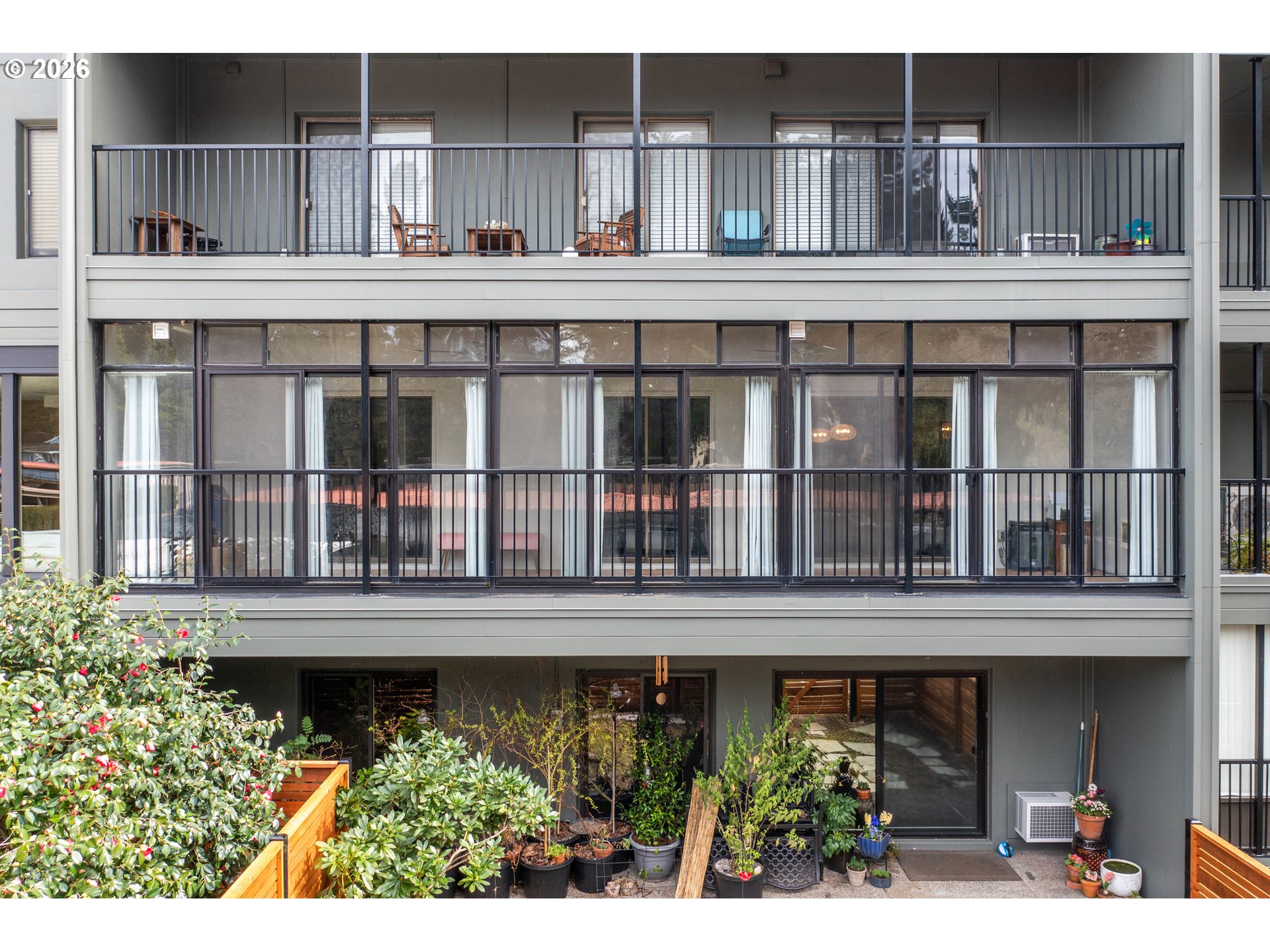 Photo #32: 163618337 Listing: Photo #32