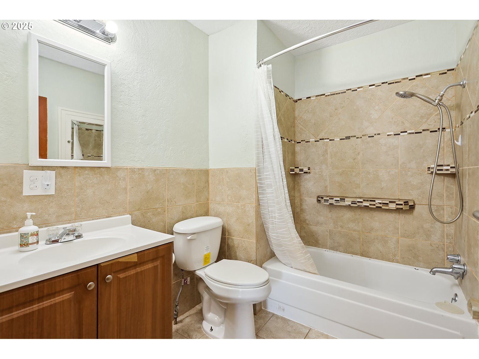 323 W BROADWAY ST, Goldendale, WA, 98620