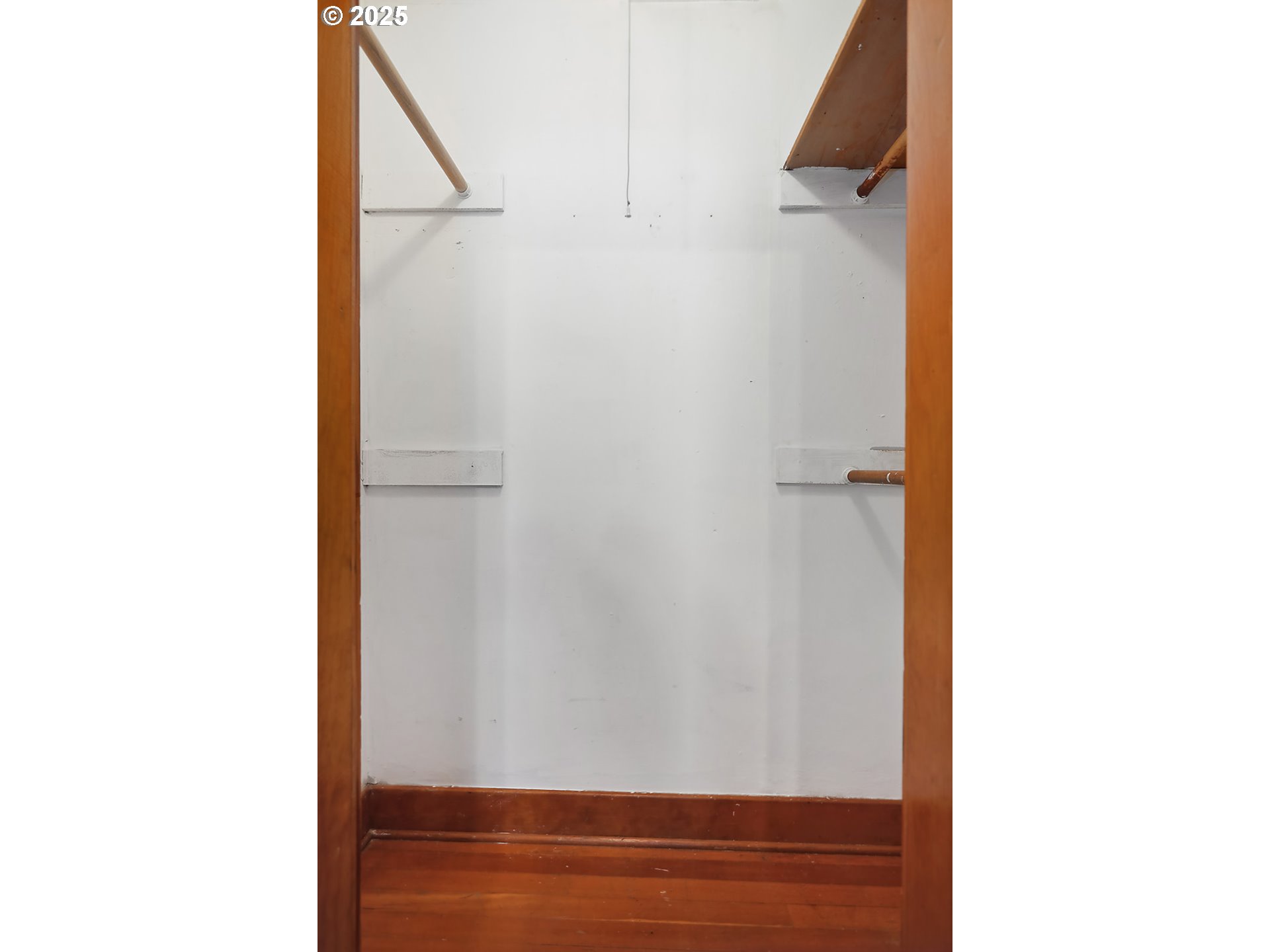 323 W BROADWAY ST, Goldendale, WA, 98620