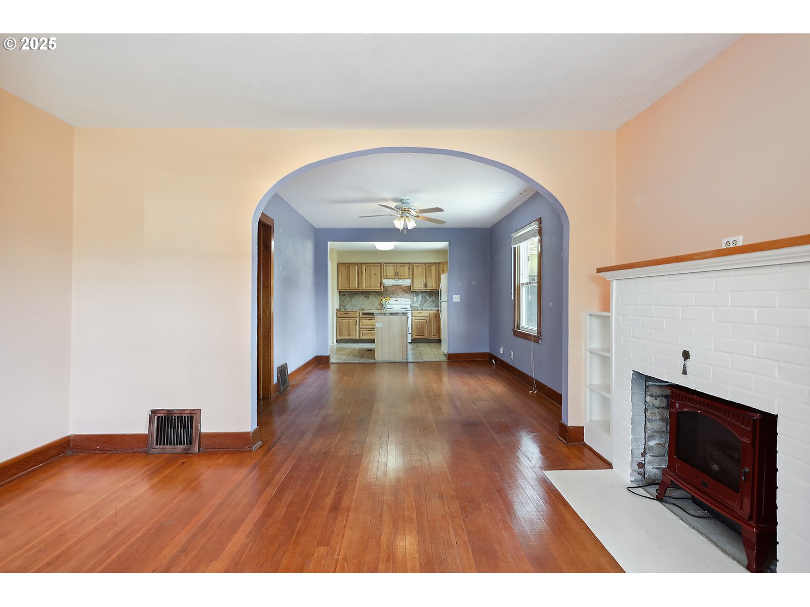 323 W BROADWAY ST, Goldendale, WA, 98620