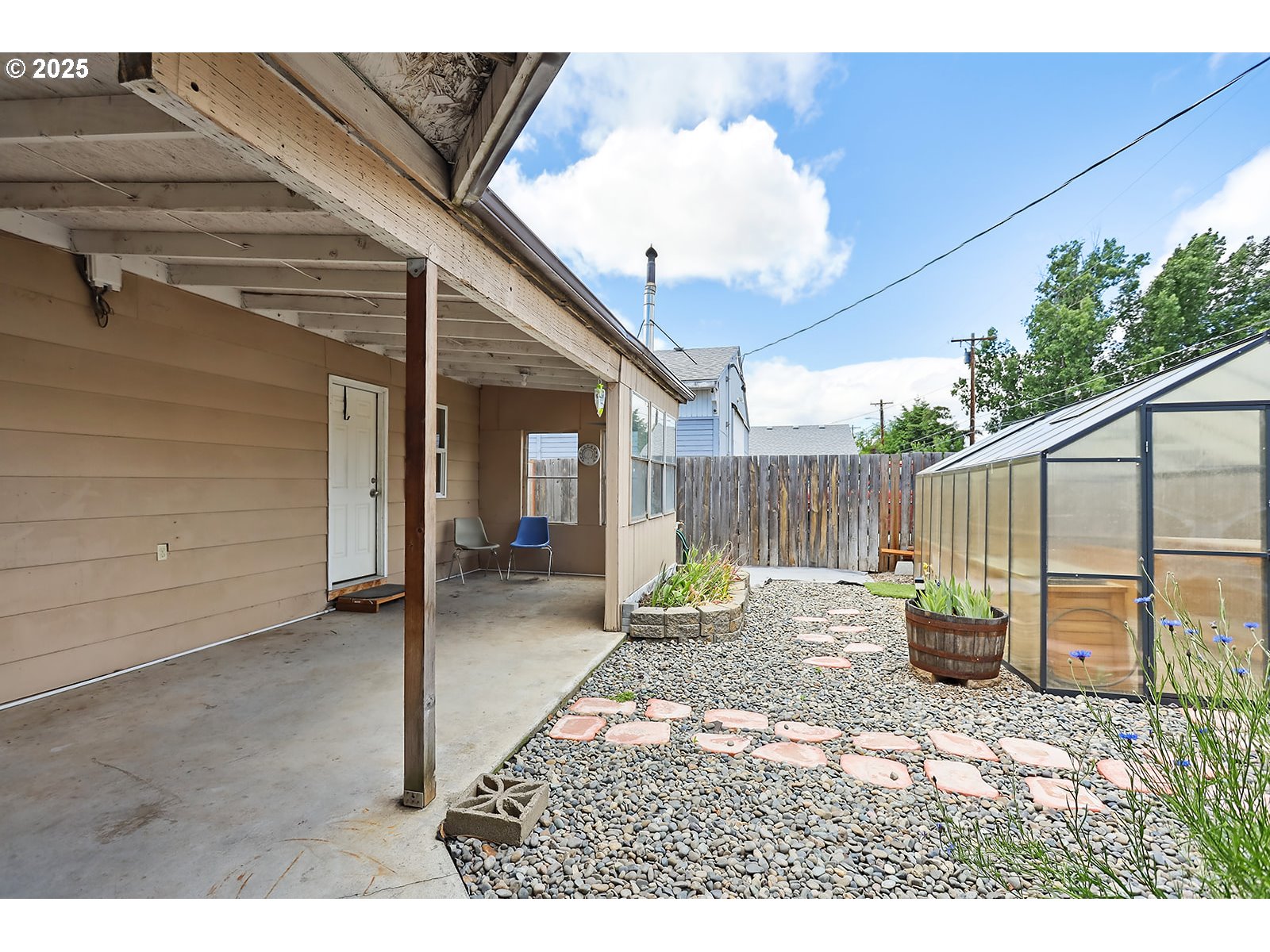 323 W BROADWAY ST, Goldendale, WA, 98620