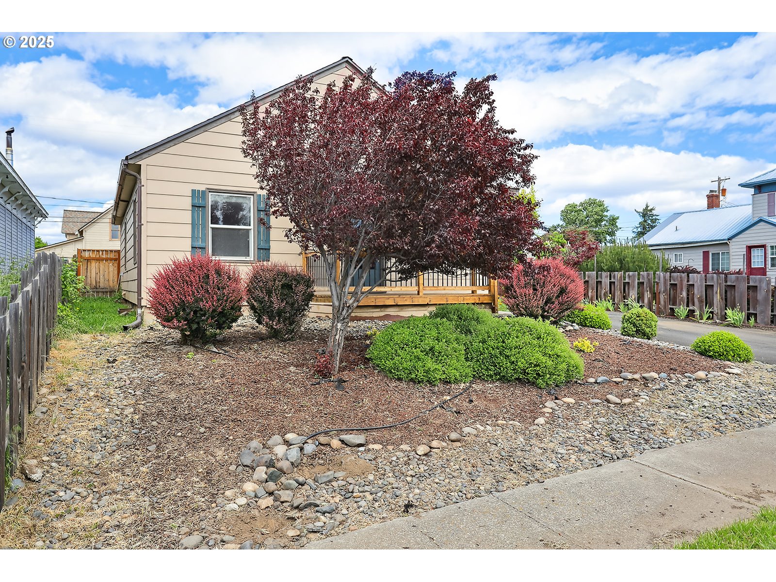 323 W BROADWAY ST, Goldendale, WA, 98620