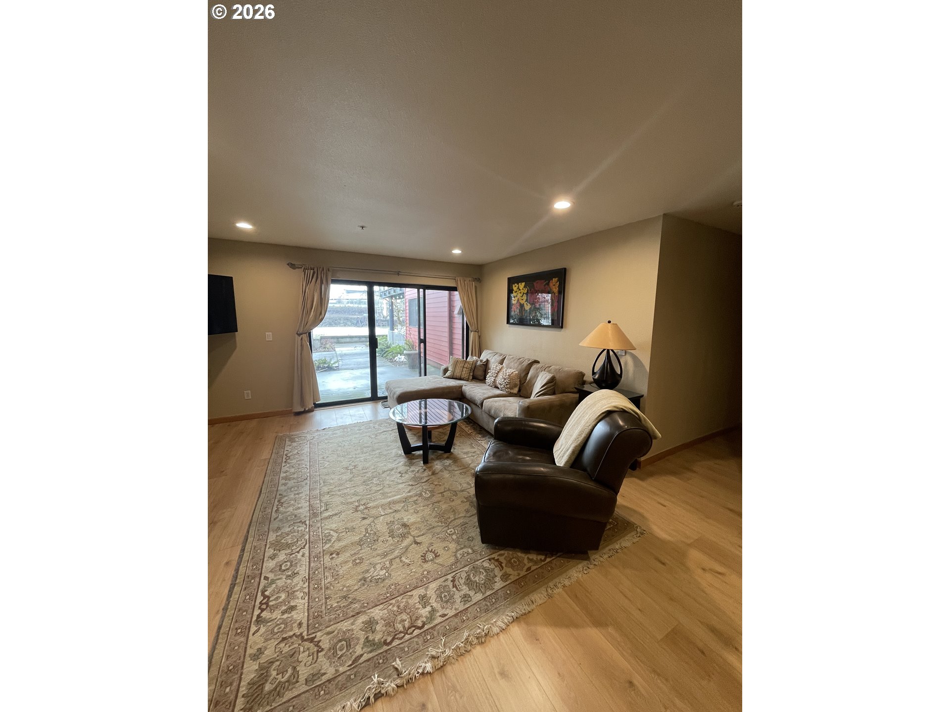 Photo #12: 164568136 Listing: Photo #12