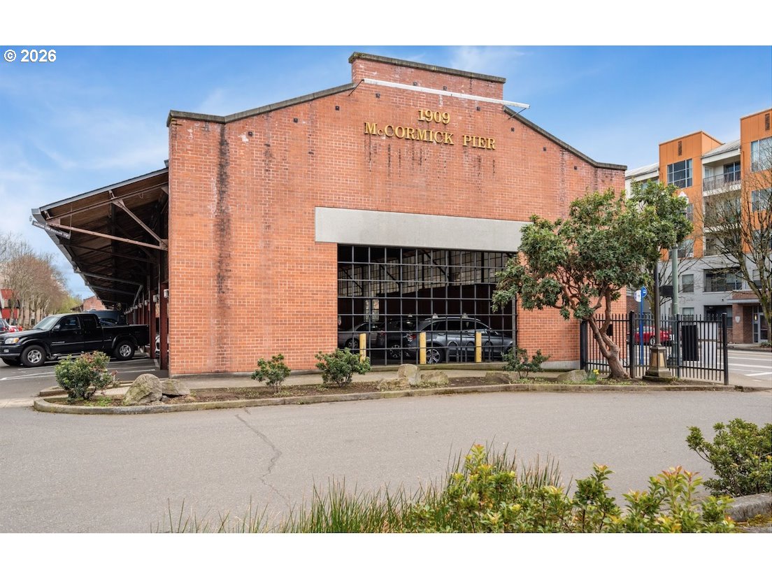 Photo #31: 164568136 Listing: Photo #31