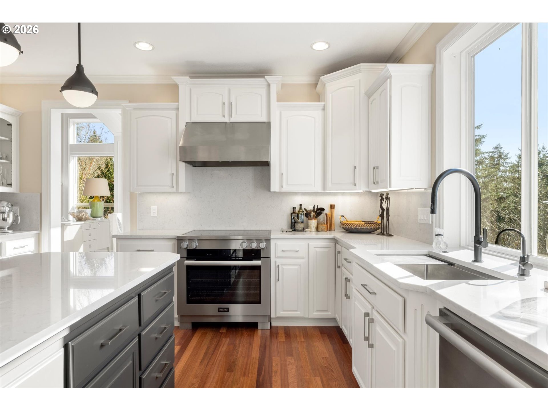 9238 NW MURDOCK ST, Portland, OR, 97229