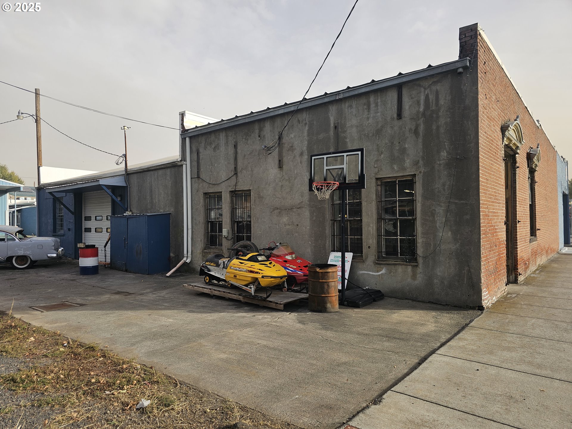 409 E MAIN ST, Athena, OR, 97813