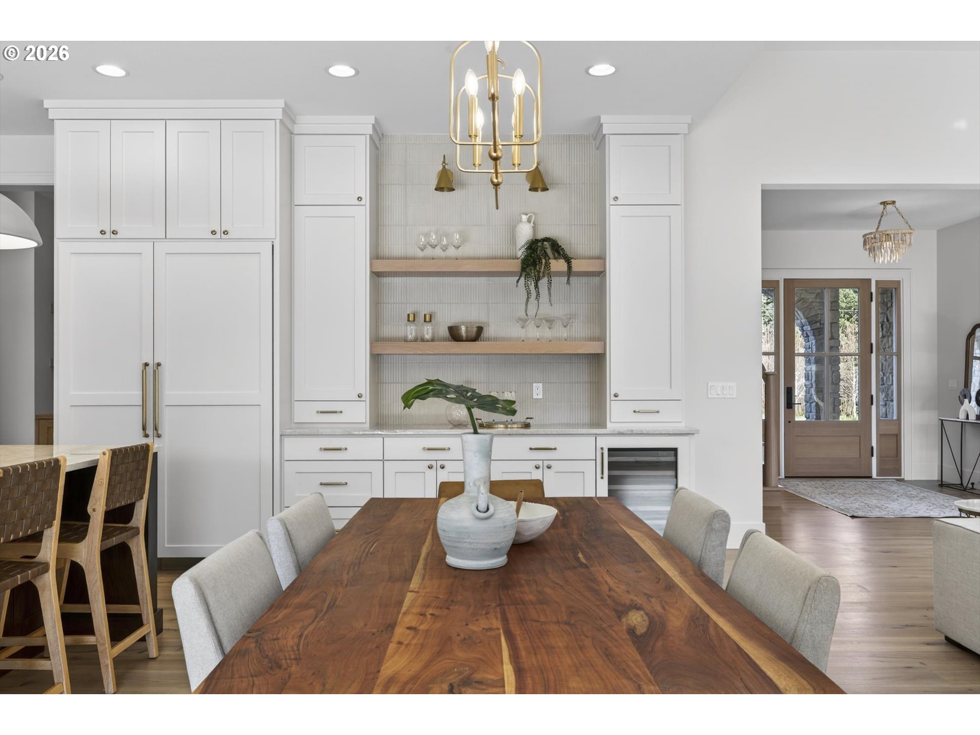 1050 ATWATER RD, Lake Oswego, OR, 97034