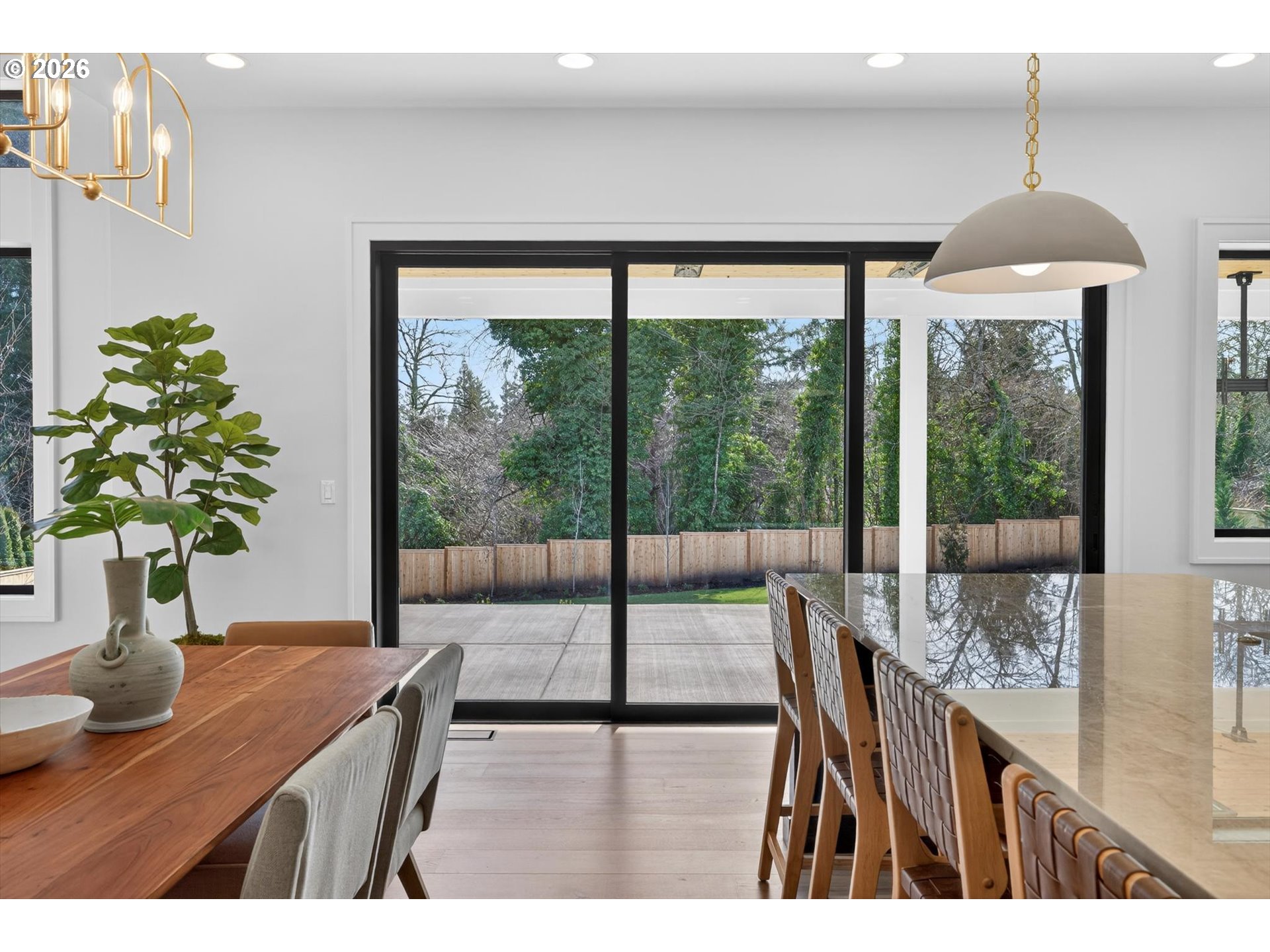 1050 ATWATER RD, Lake Oswego, OR, 97034