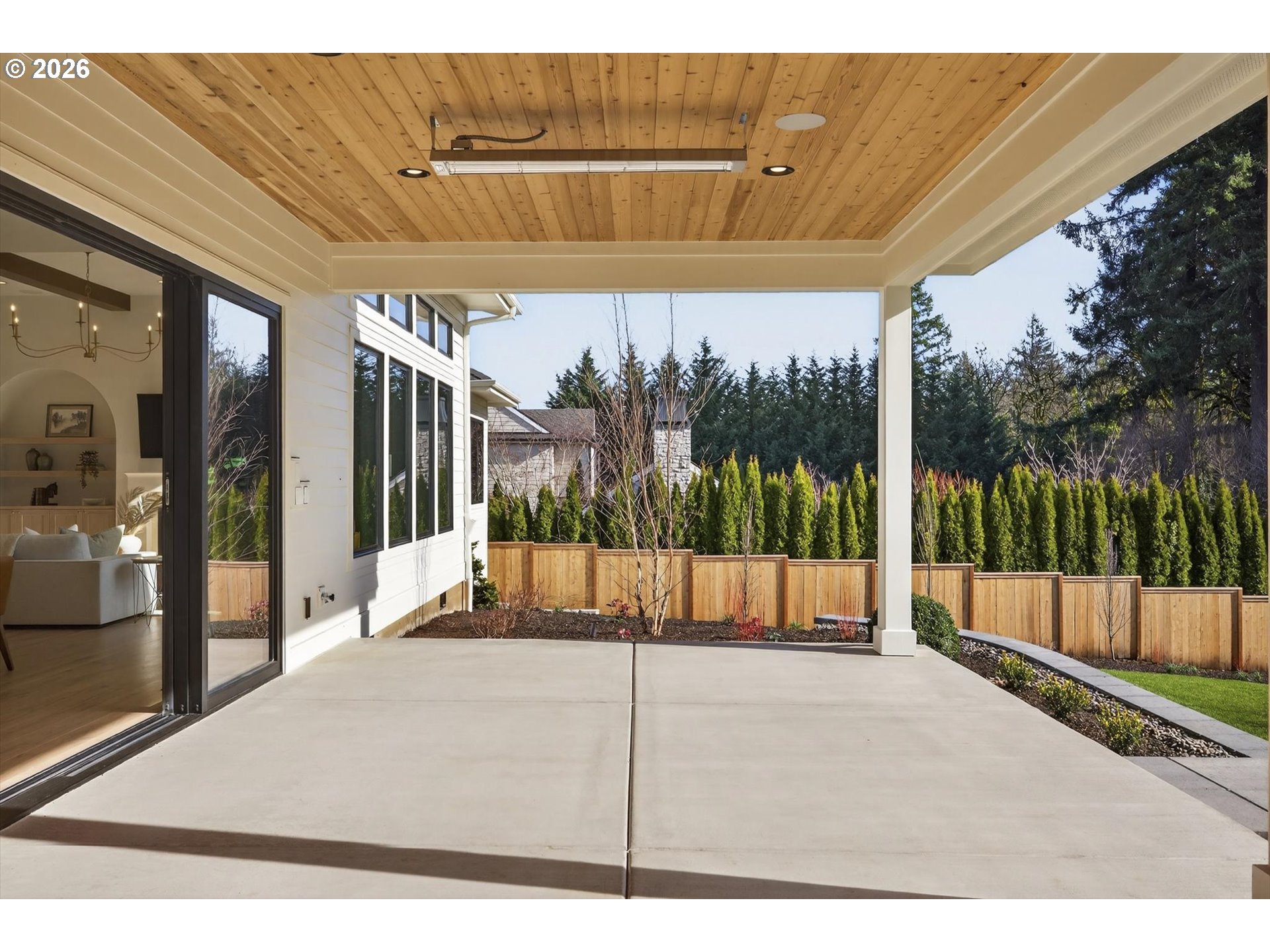 1050 ATWATER RD, Lake Oswego, OR, 97034