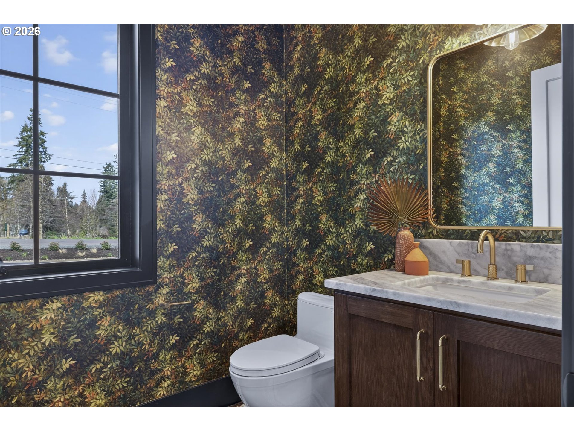 1050 ATWATER RD, Lake Oswego, OR, 97034