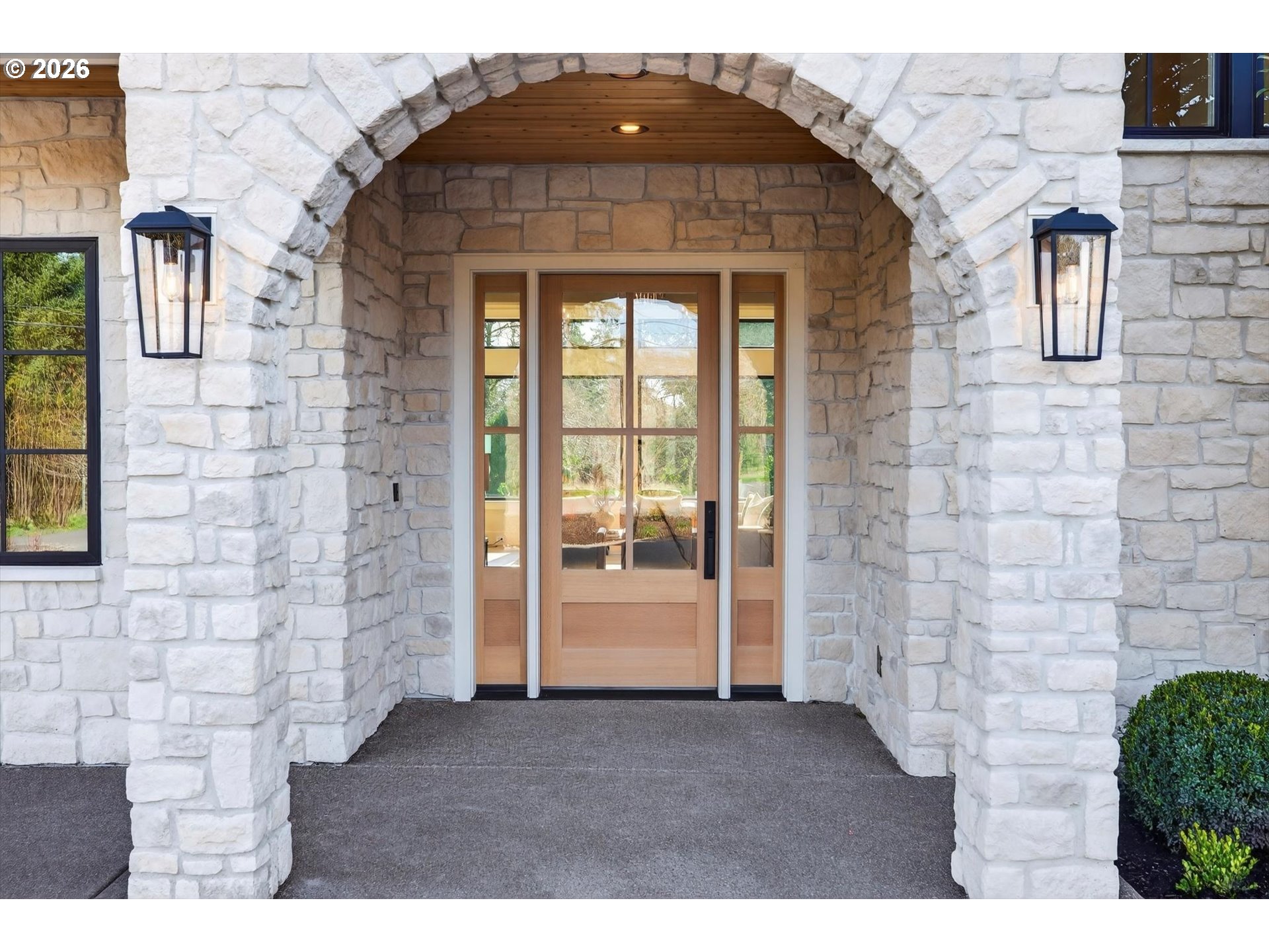 1050 ATWATER RD, Lake Oswego, OR, 97034