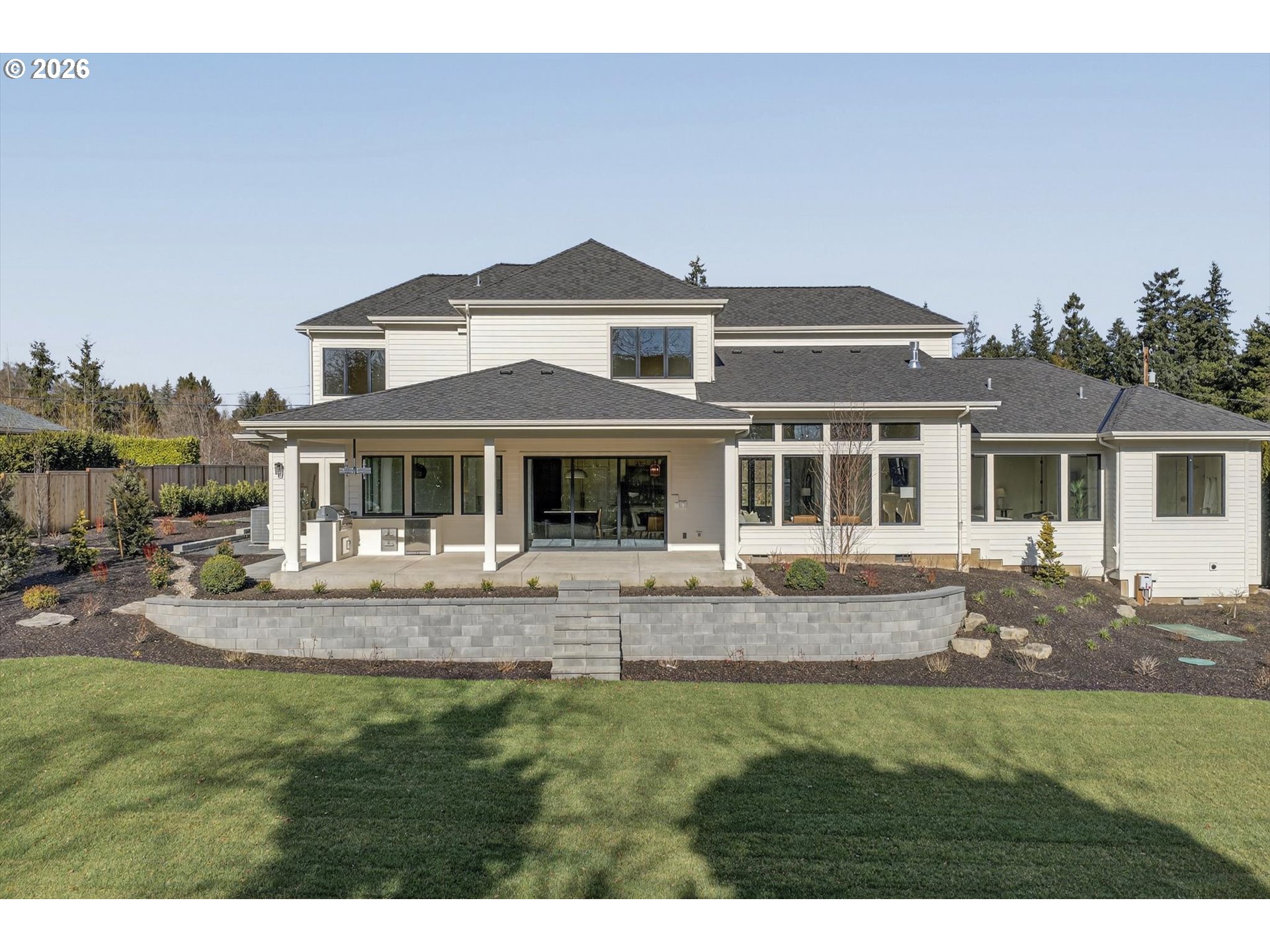 1050 ATWATER RD, Lake Oswego, OR, 97034