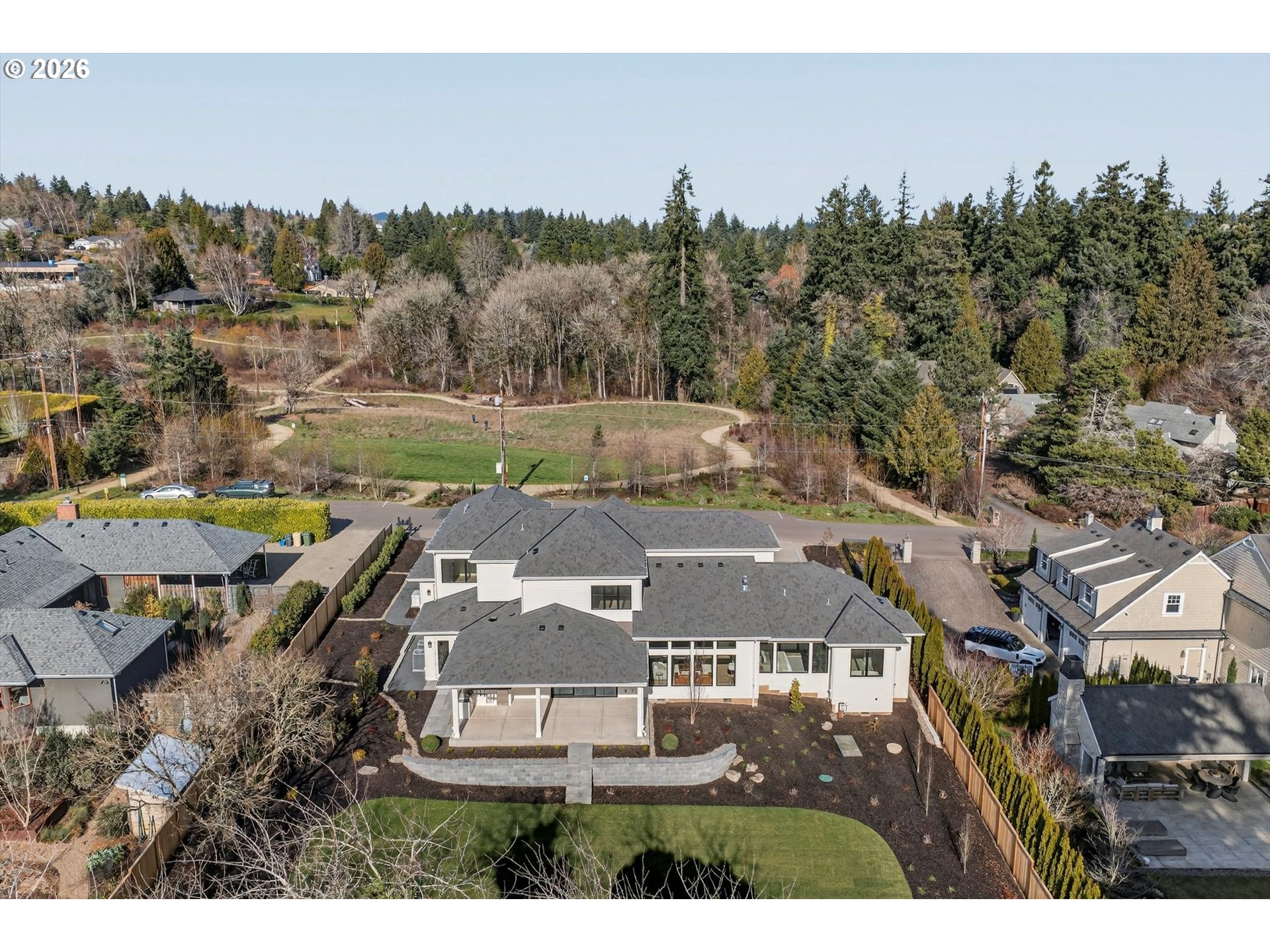 1050 ATWATER RD, Lake Oswego, OR, 97034