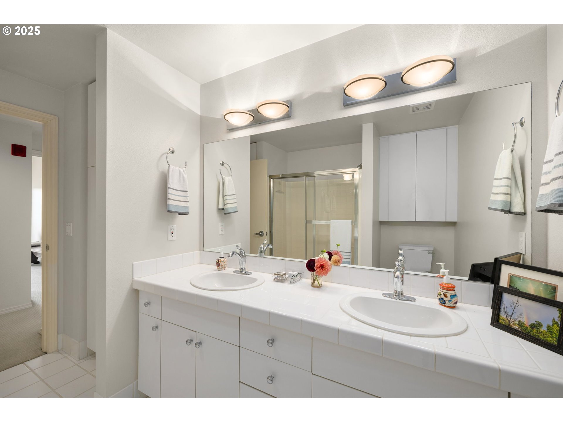 Photo #10: 165634711 Listing: Photo #10