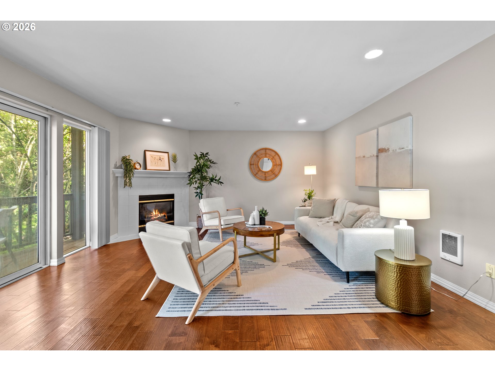 Photo #12: 165689541 Listing: Photo #12