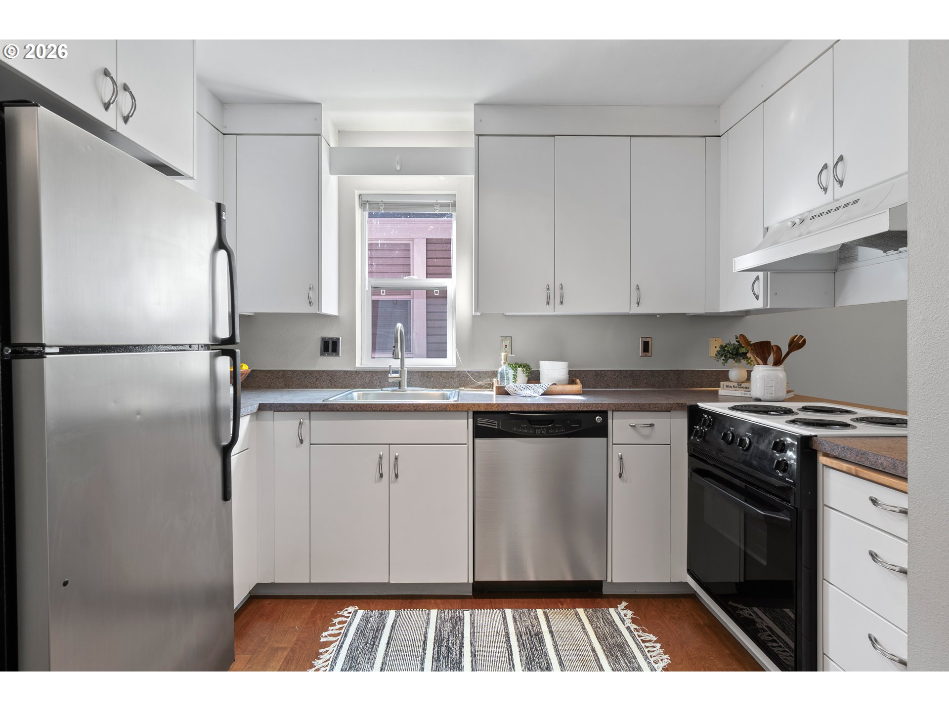 Photo #19: 165689541 Listing: Photo #19