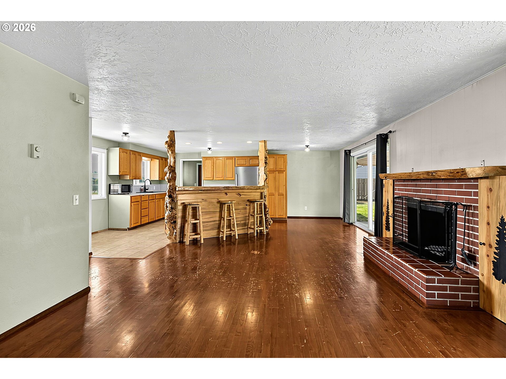 Property photo 4 of 34