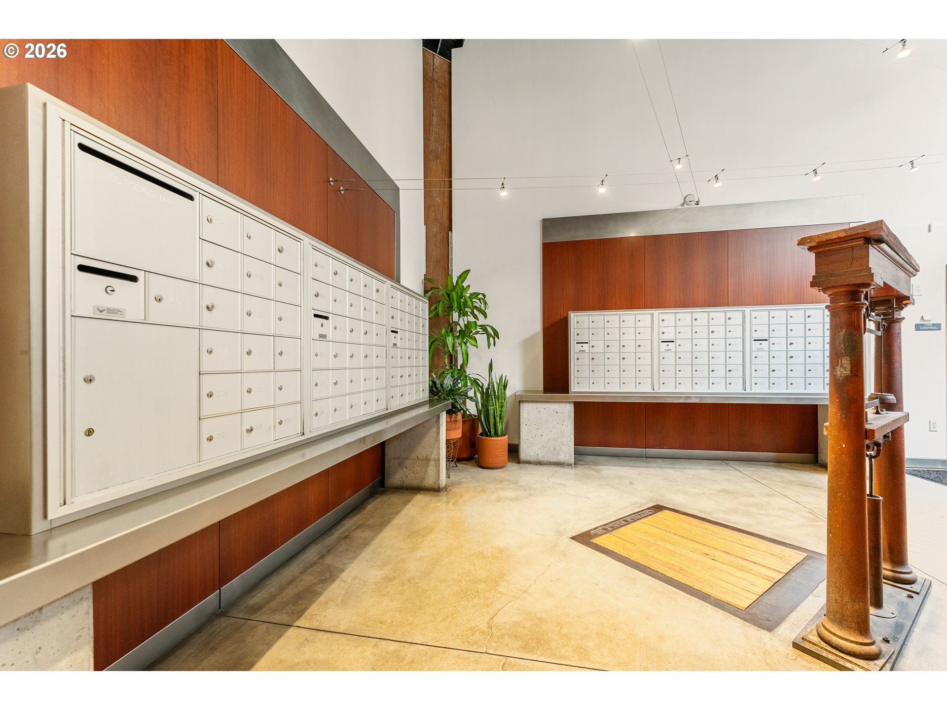 Photo #3: 167113974 Listing: Photo #3