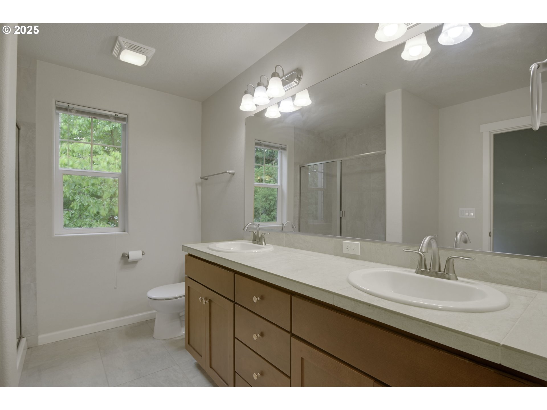 Photo #12: 167237455 Listing: Photo #12