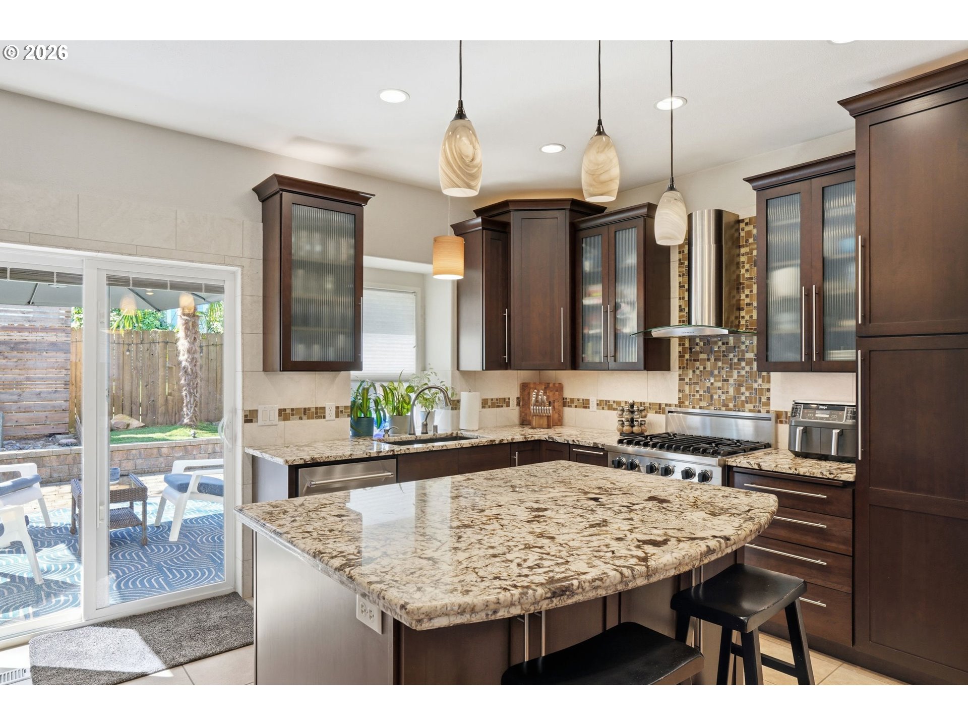 Photo #14: 167377182 Listing: Photo #14