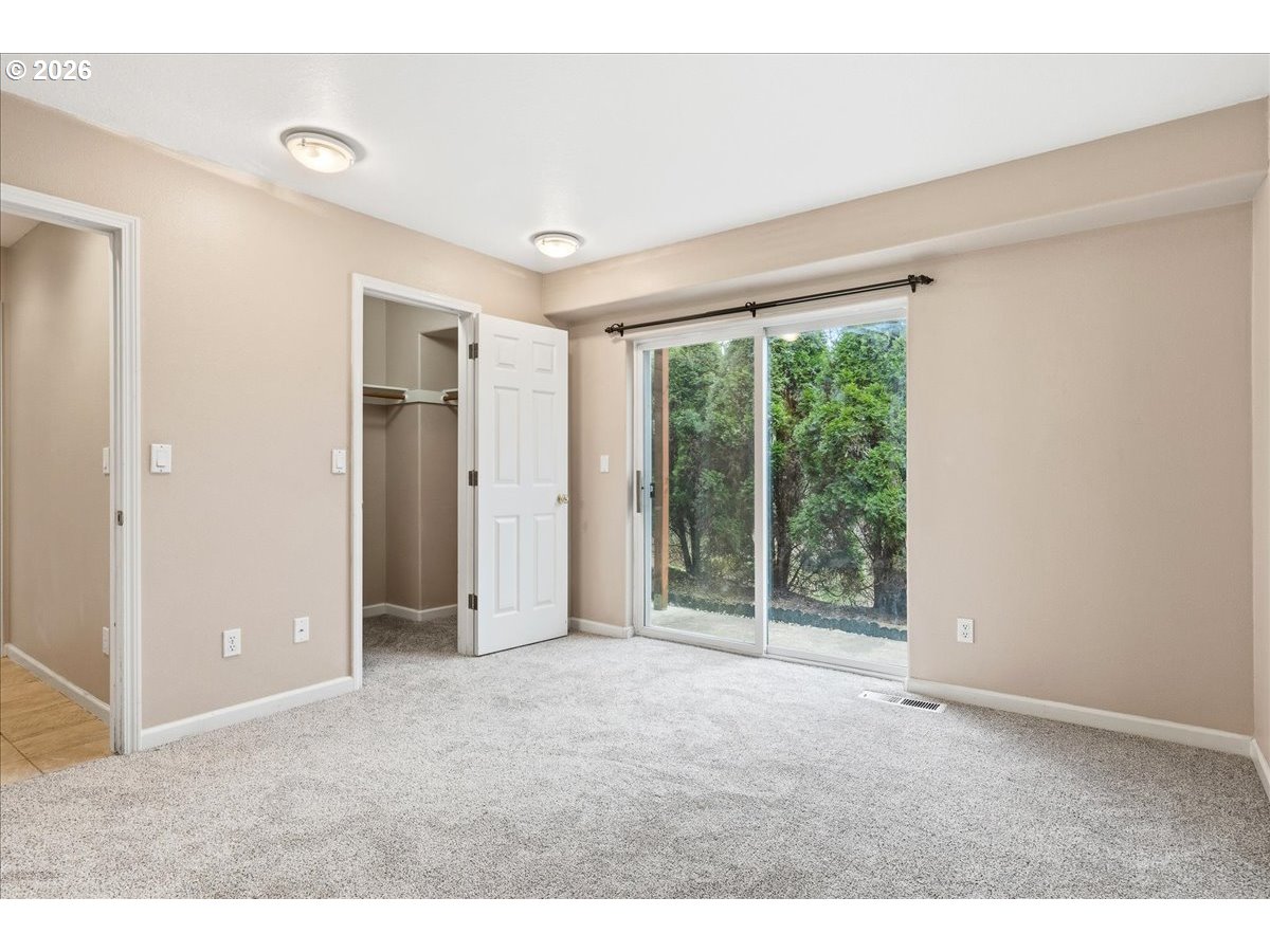 Photo #18: 167447135 Listing: Photo #18