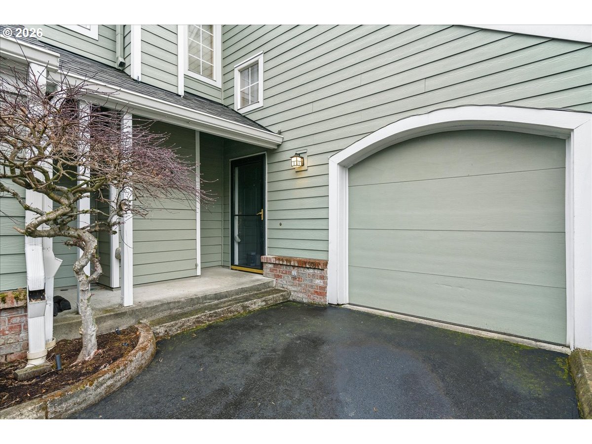 Photo #1: 167447135 Listing: Photo #1